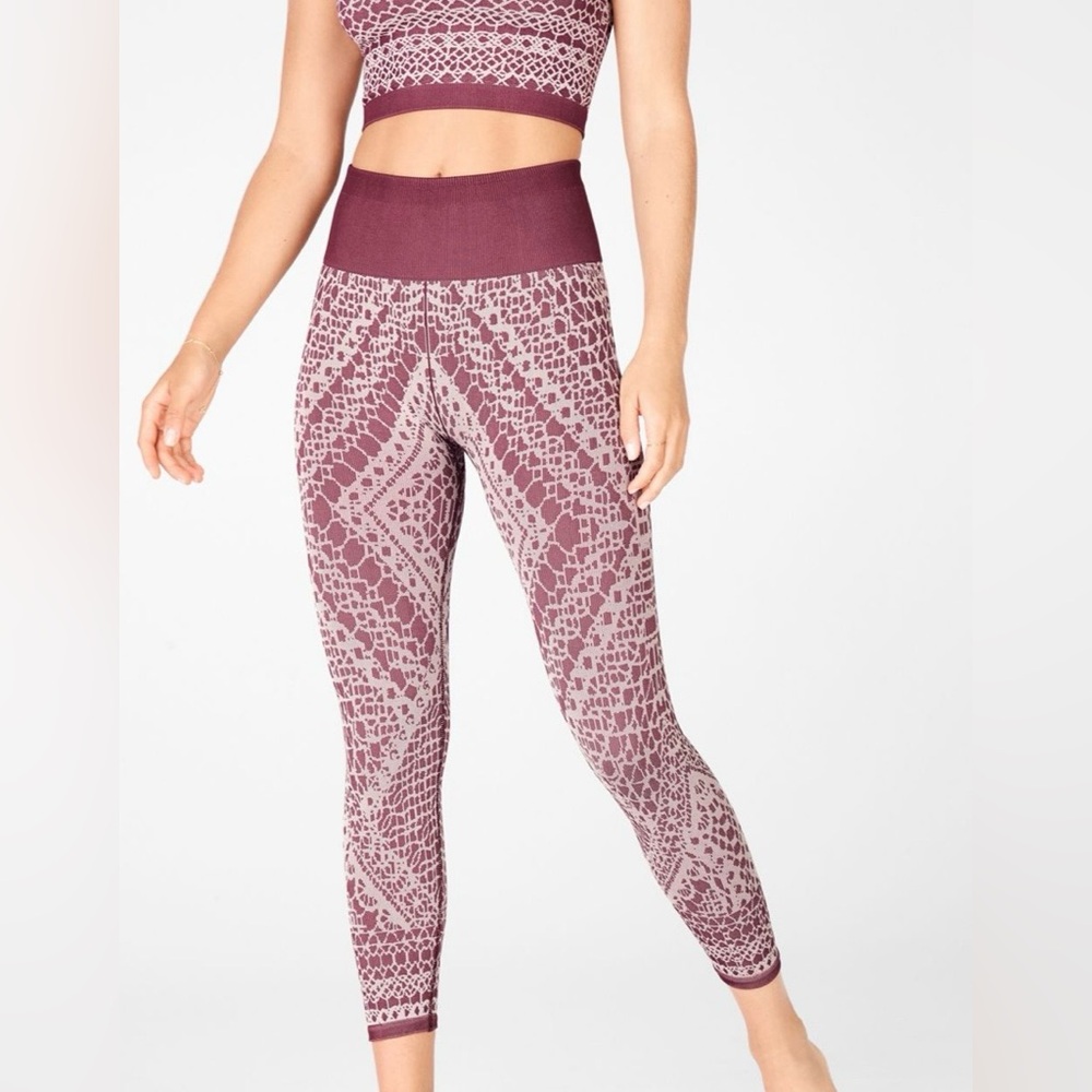 Fabletics Burgundy/Sand Patterned Seamless High-Rise Crop Leggings